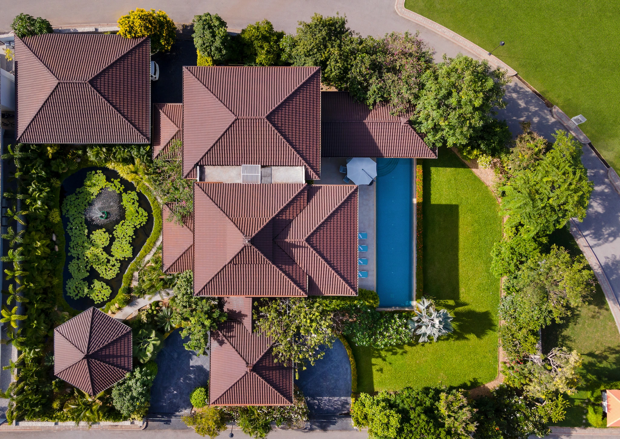 Top-down view showing the villa's grounds and separate buildings
